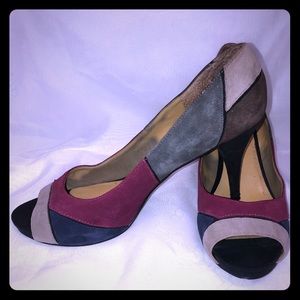 Used Suede Nine West Peep Toe Pumps